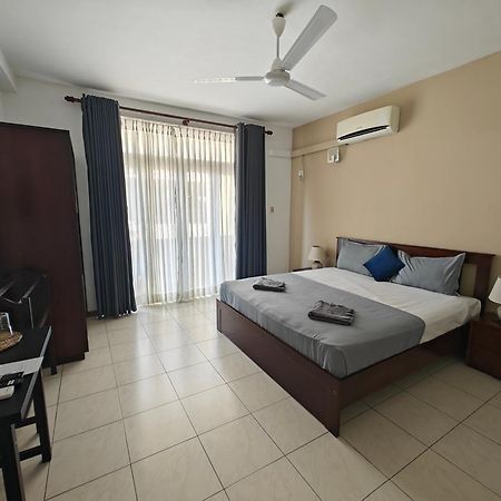 Palmyrah Residencies Otel Kolombo Dış mekan fotoğraf