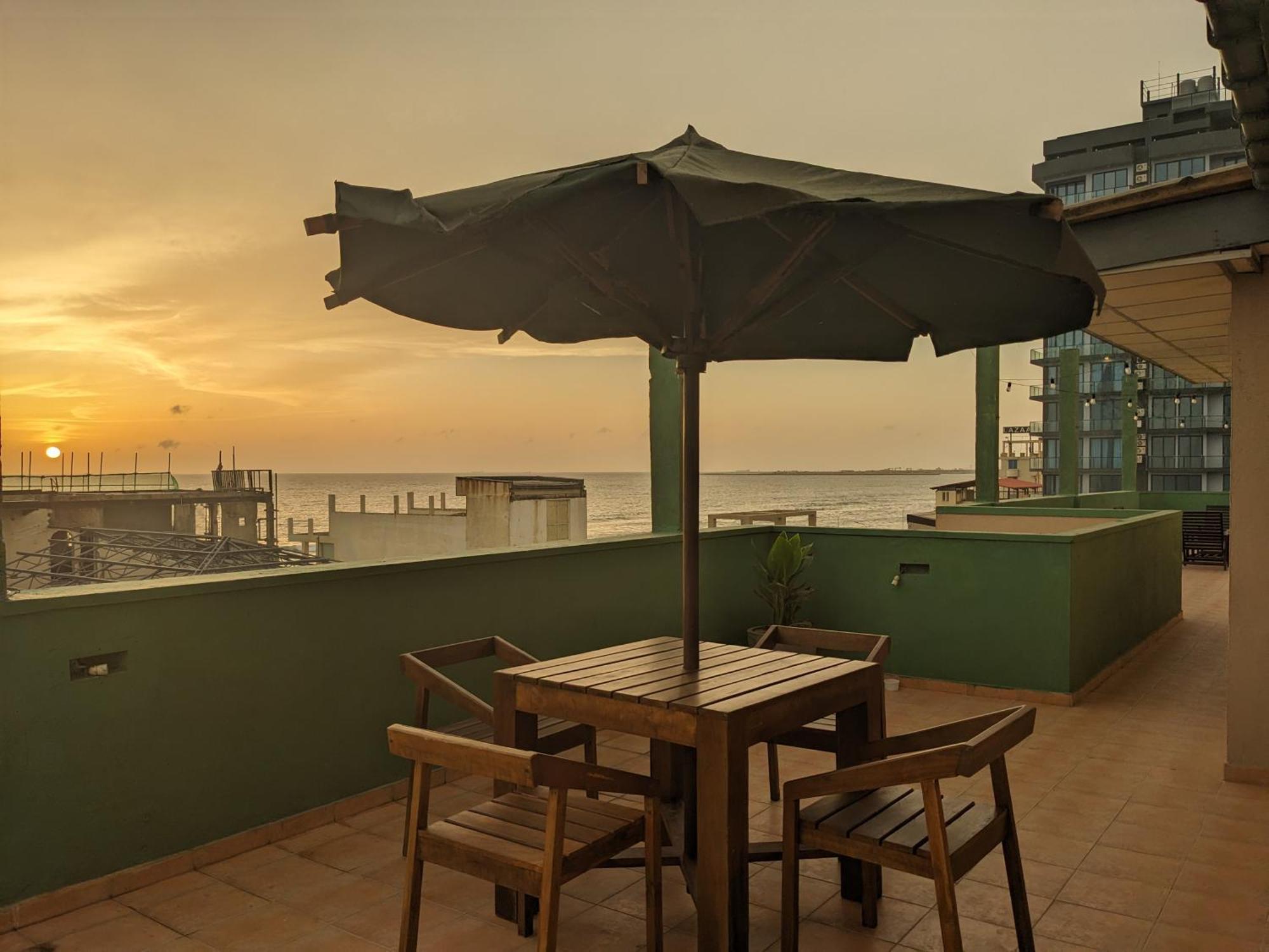Palmyrah Residencies Otel Kolombo Dış mekan fotoğraf