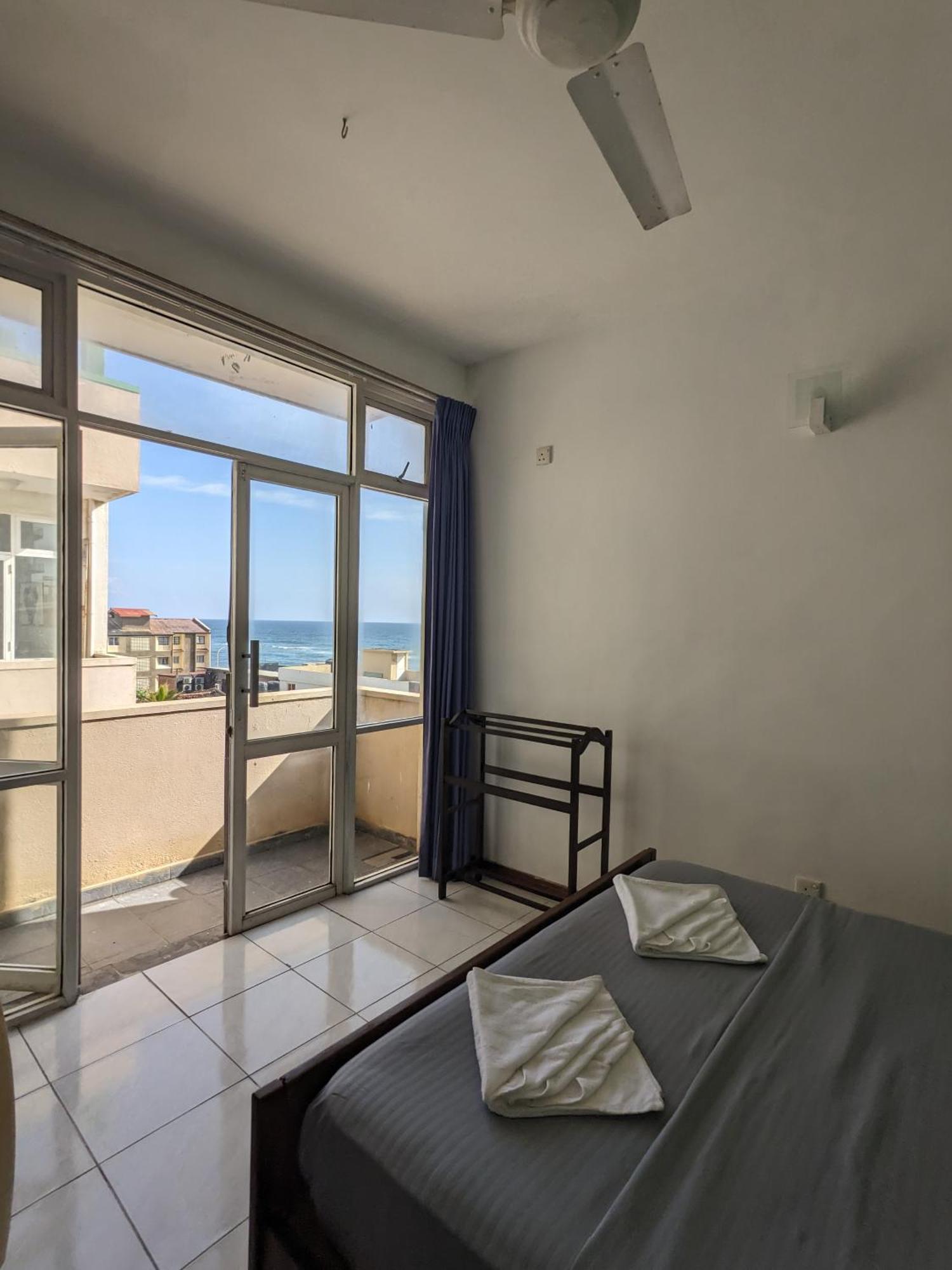 Palmyrah Residencies Otel Kolombo Dış mekan fotoğraf
