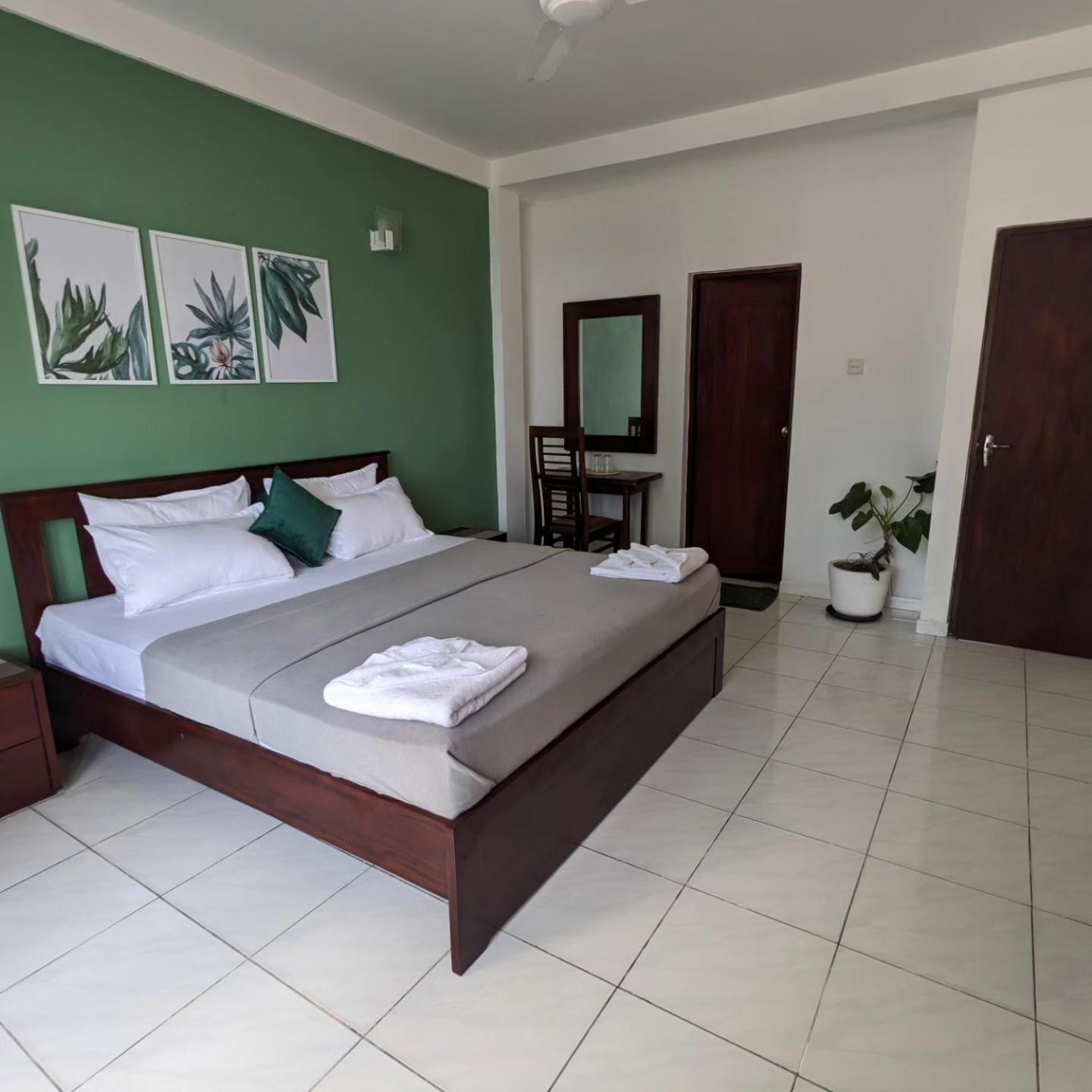 Palmyrah Residencies Otel Kolombo Dış mekan fotoğraf