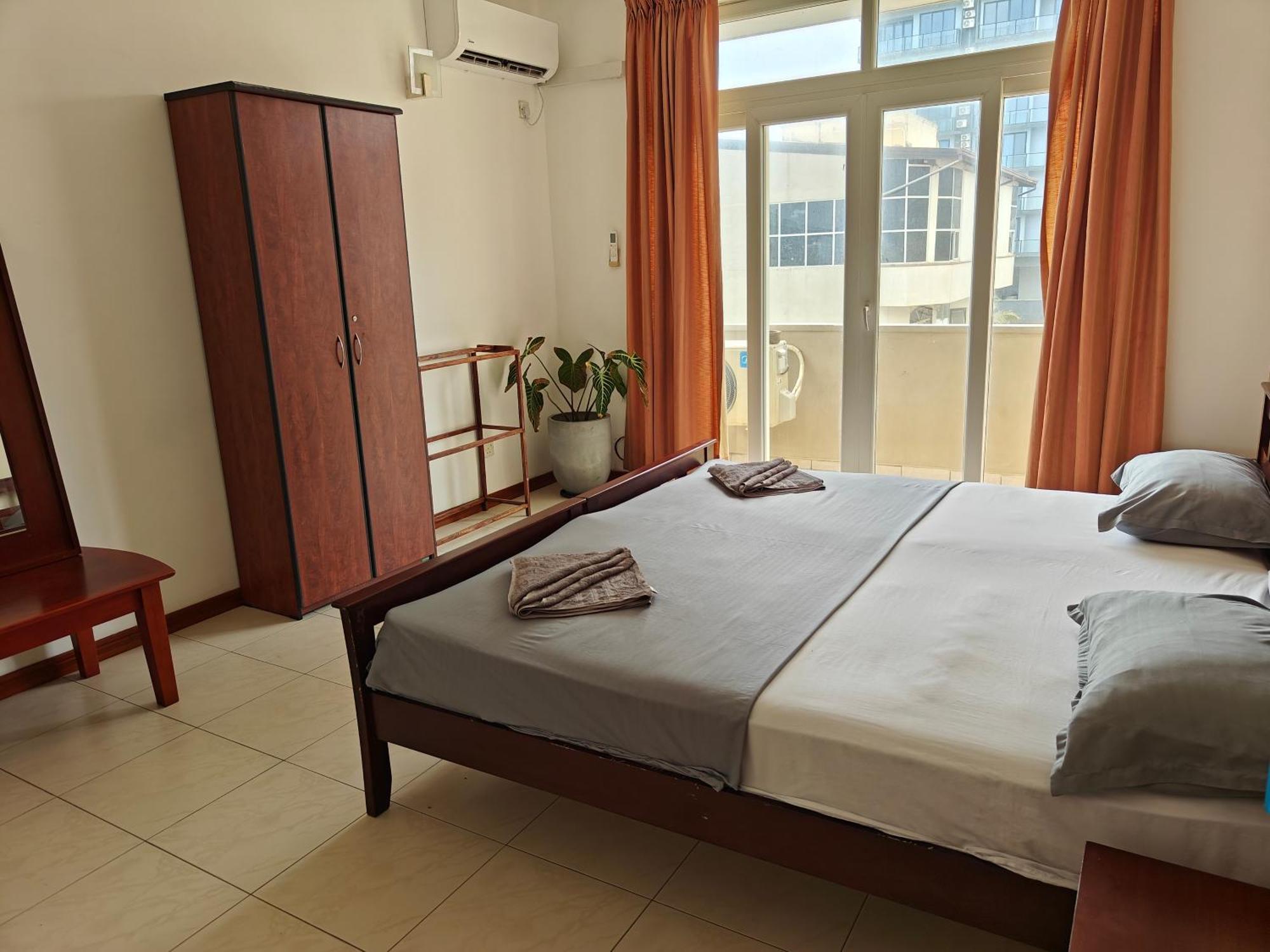 Palmyrah Residencies Otel Kolombo Dış mekan fotoğraf