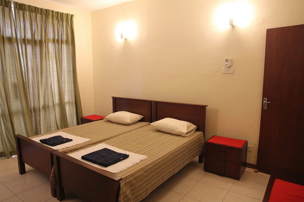 Palmyrah Residencies Otel Kolombo Dış mekan fotoğraf
